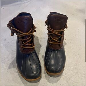 Sperry Black and Brown Winter Boots